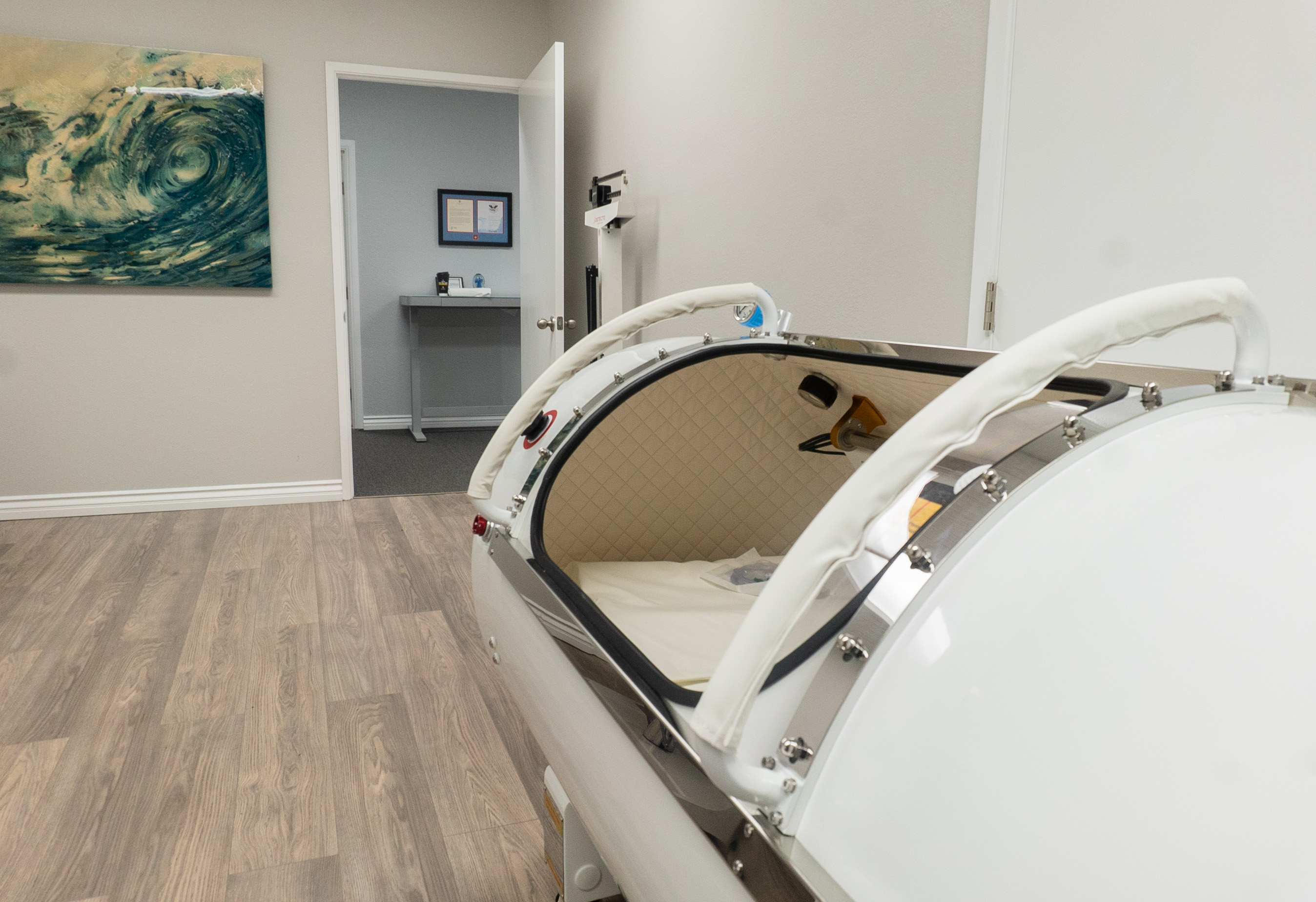 Hyperbaric Oxygen Therapy chambers for accelerated healing